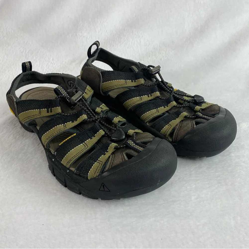 Keen Newport H2 Men's Sport Sandal Size 9 Brown Black Water Hiking Shoes